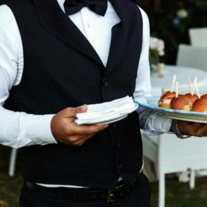 PERSONNEL DE SERVICE (L'heure supplémentaire)