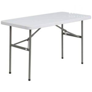 TABLE TRAITEUR RECTANGULAIRE 2 m x  0,60 cm.