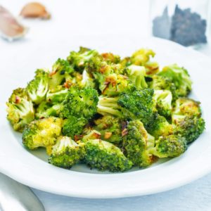 BROCOLI SAUTÉS (250g/pers)