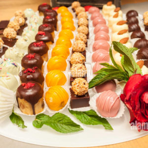 CHOISISSEZ DES DESSERTS POUR UN BUFFET ANTILLAIS