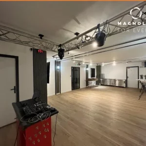 LE LAGARDE (78646) VERSAILLES