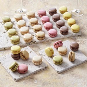 PLATEAU DE 72 MACARONS EN ASSORTIMENT