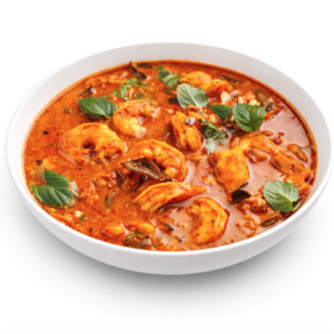 Un bol blanc de GAMBAS MASALA (300 g), composé d'un curry de crevettes épicé dans une sauce riche rouge-orange et garni d'herbes vertes fraîches, sur fond blanc.