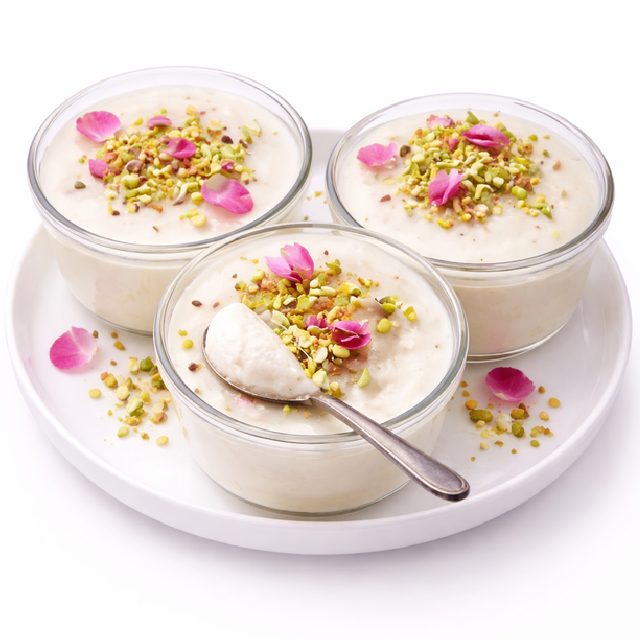 MOUHALLABIEH FLAN À LA FLEUR D'ORANGER. (Dessert - Min de commande 5 parts)