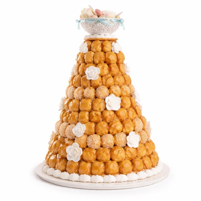 PIÉCE MONTÉE CROQUEMBOUCHE 200 CHOUX