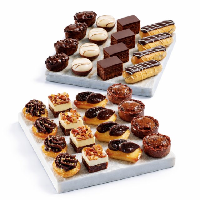 PLATEAU DE 48 PETITS FOURS TOUT CHOCOLAT